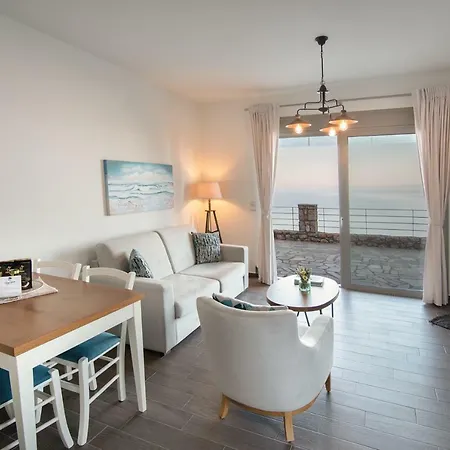 Daire Bay View Kalamata