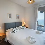 Bay View アパート カラマタ