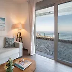 Bay View カラマタ